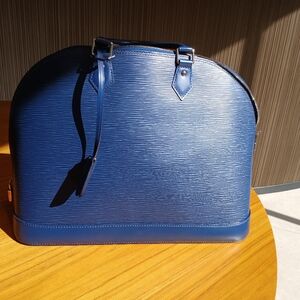 LV Epi Leather Alma PM